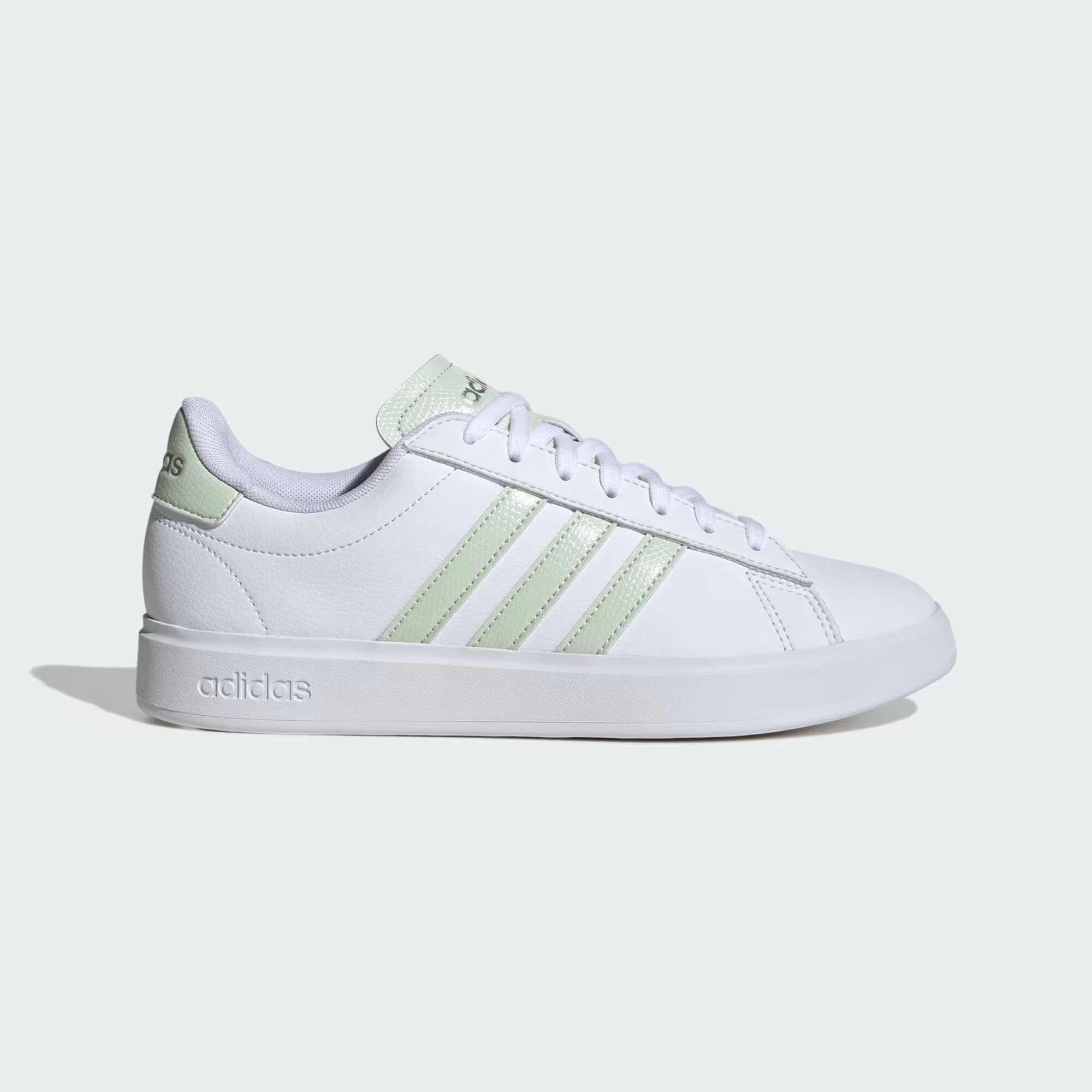 

Кроссовки Гранд Корт 2.0 Adidas, цвет Cloud White/Linen Green/Matte Silver