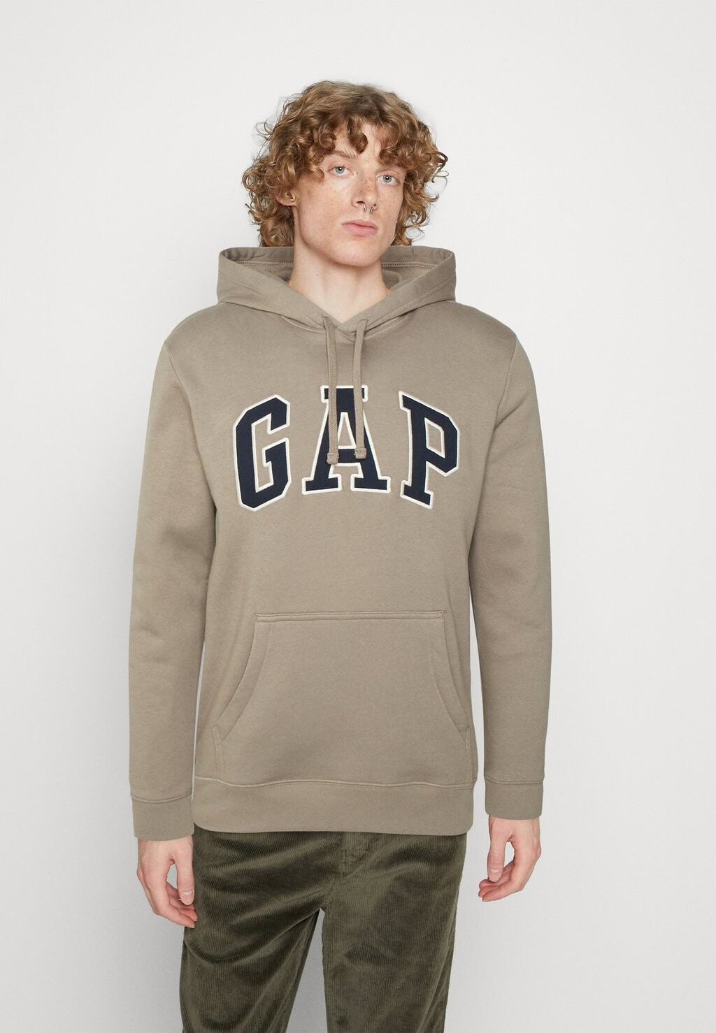 

Толстовка GAP