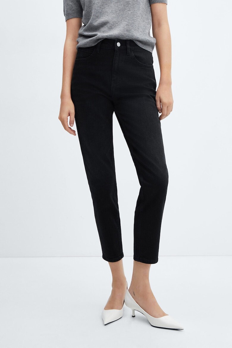 

Джинсы Mom Fit выше щиколотки Mango, черный