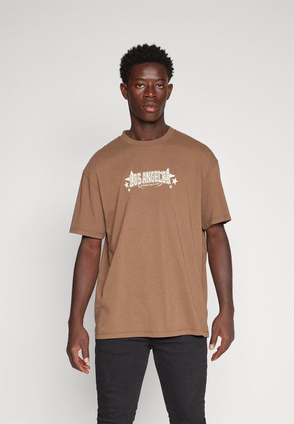 

Футболка с принтом Los Angeles Front Print Tee Unisex YOURTURN, коричневый