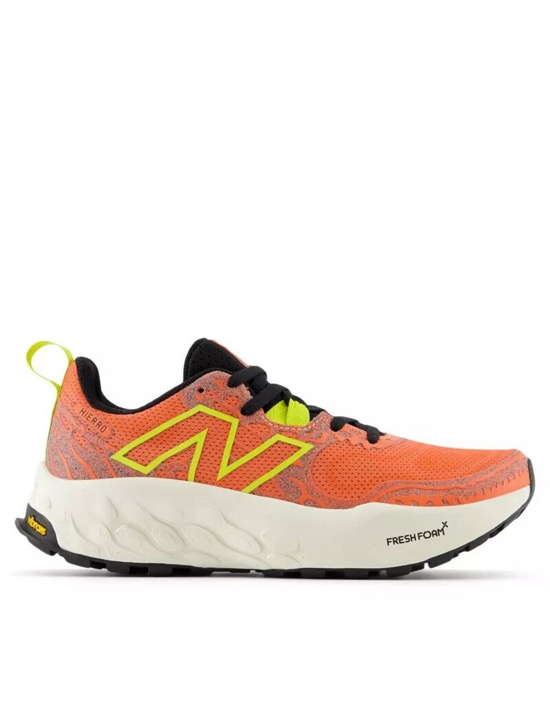 

Красные кроссовки New Balance Fresh Foam X Hierro V8