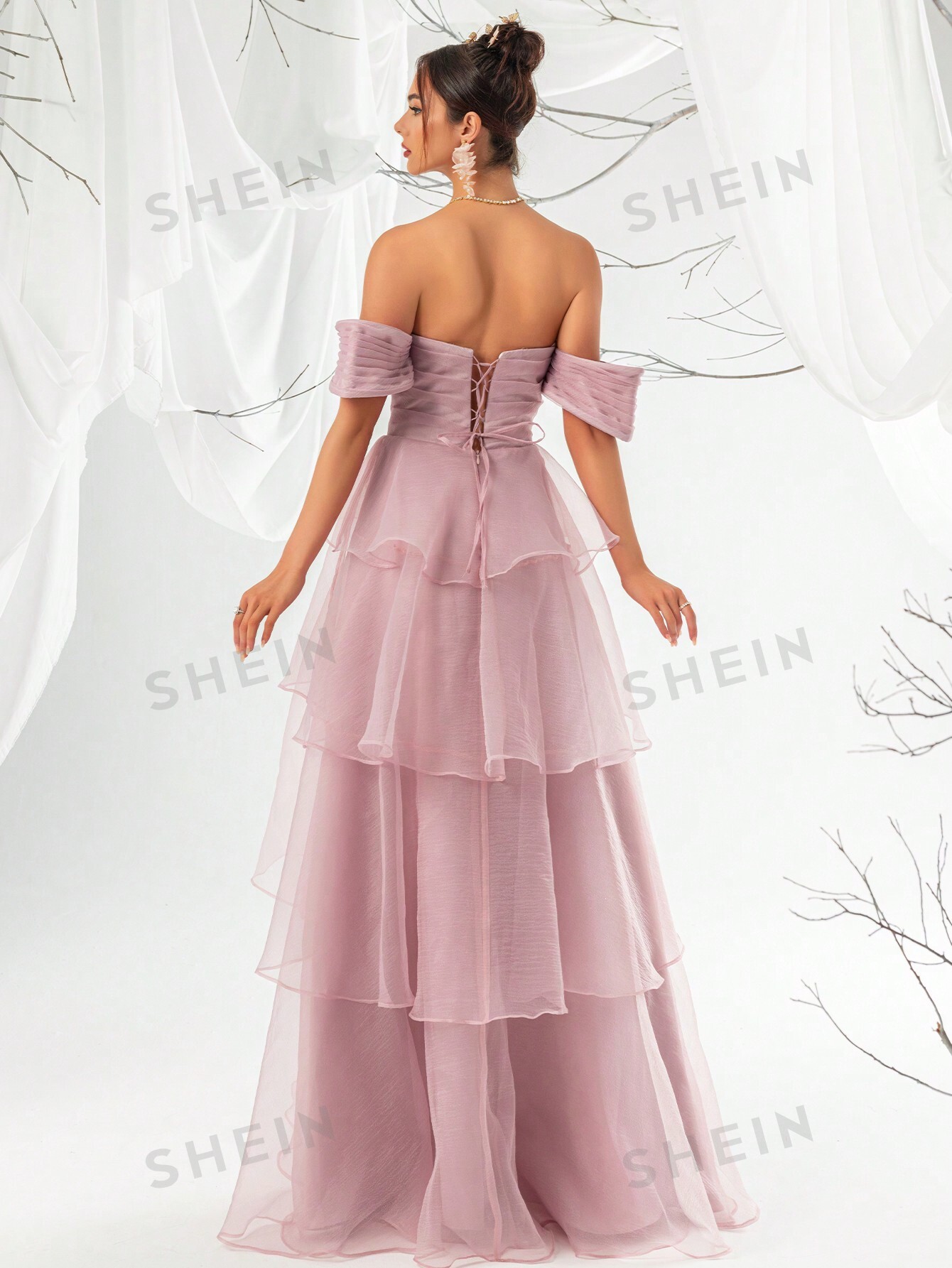 Женское вечернее вечернее платье с открытыми плечами и лепестковым краем, пыльный розовый женское вечернее платье со съемным шлейфом v образным вырезом и открытыми плечами