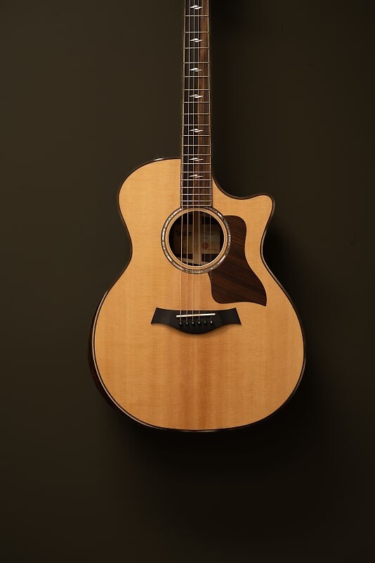 

Акустическая гитара Limited! Taylor 814ce with V-Class Bracing & Upgraded Gotoh Tuners - Natural