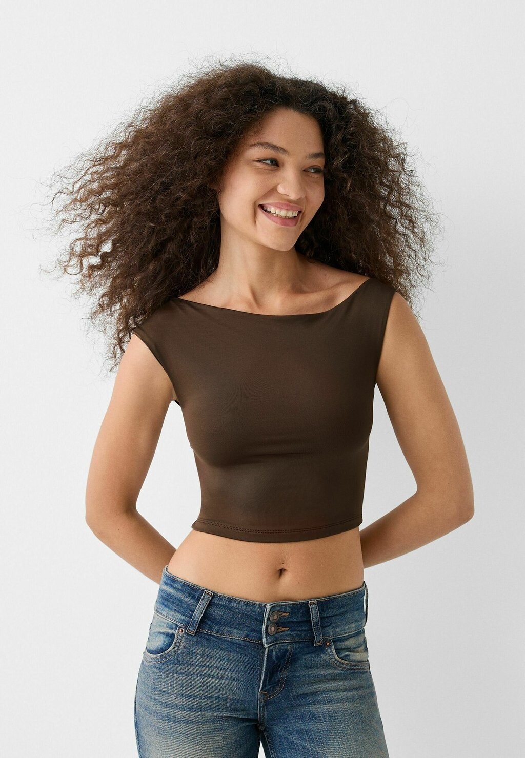 

Топ Bershka, цвет brown