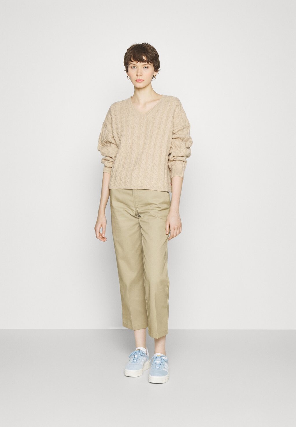 

Свитшот Levi's RAE, цвет marled oatmeal