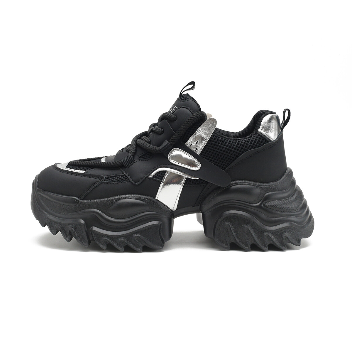 

Кроссовки D:FUSE SCANDINAVIA Chunky Sneakers Women's Low-top Black, черный