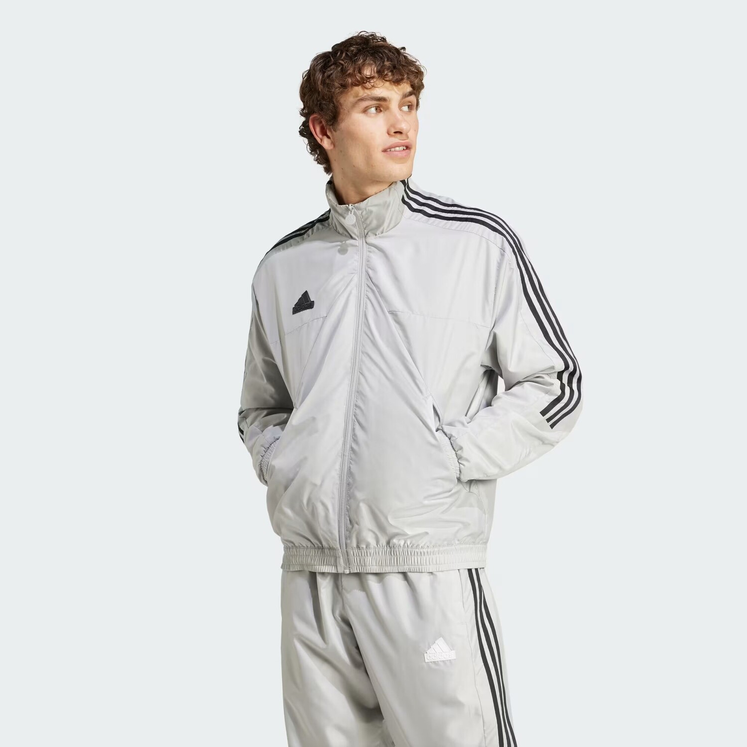 

Спортивная куртка House of Tiro Adidas, цвет Grey Two