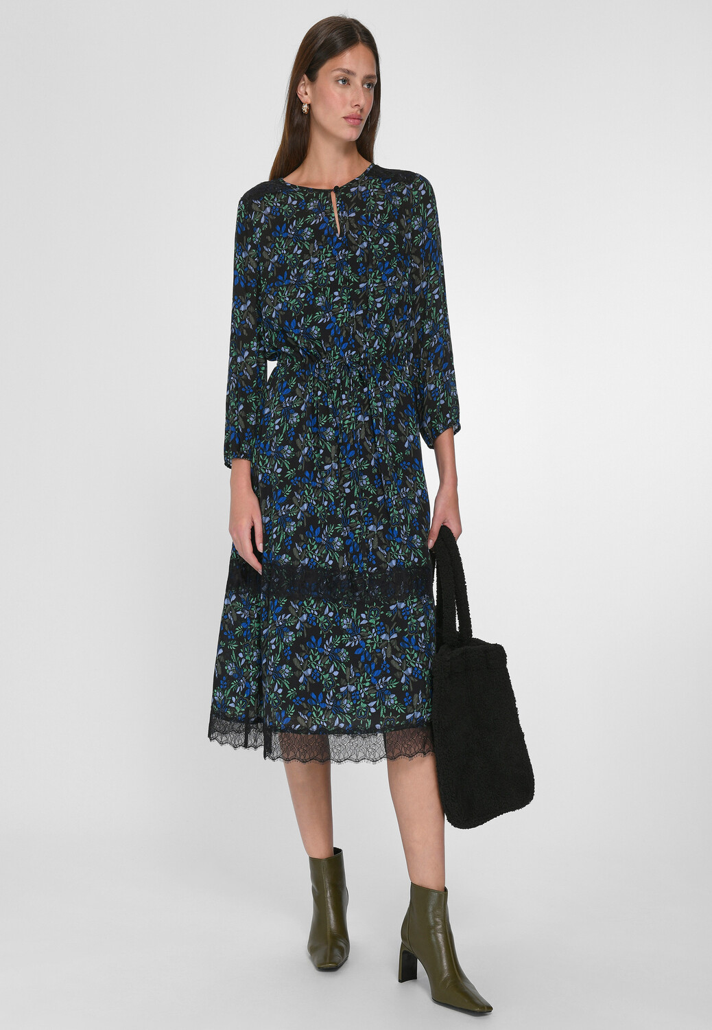 

Платье UTA RAASCH Midi Viscose, цвет mixed colors
