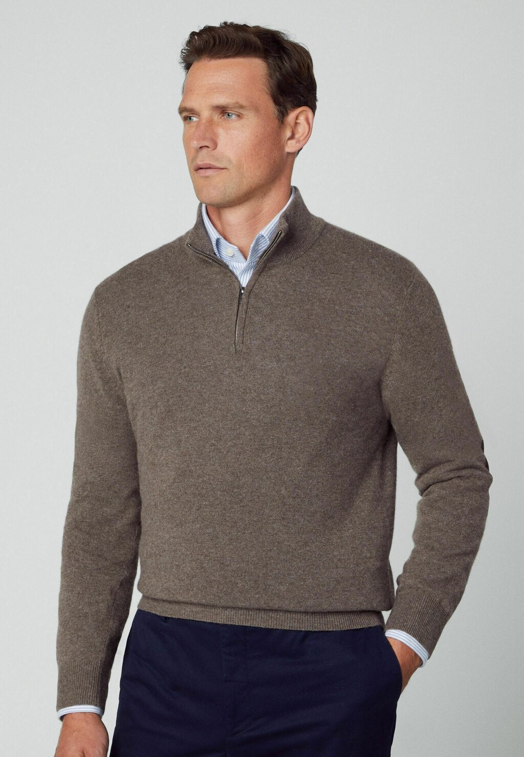 

Свитер вязаный HZIP Hackett London, цвет bark brown
