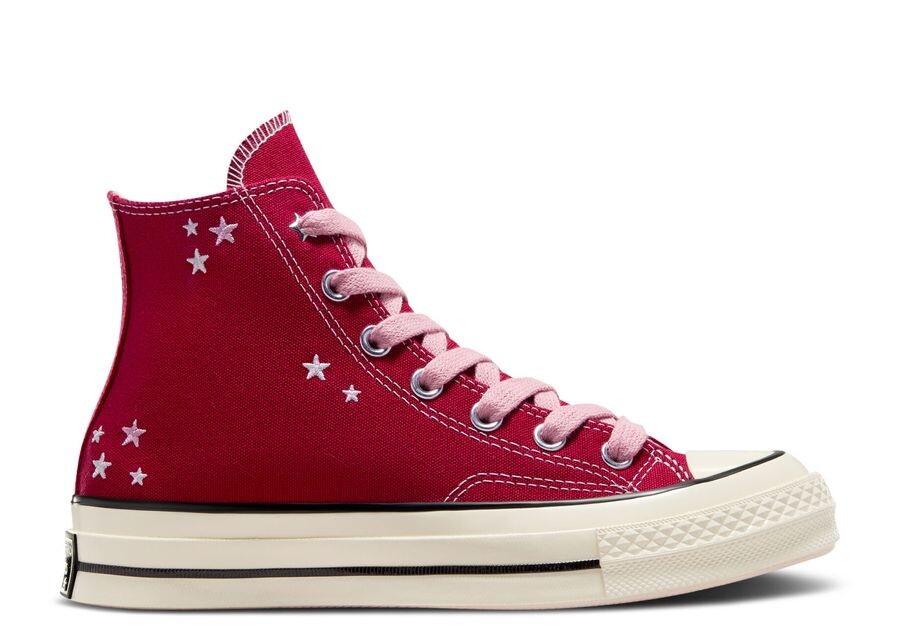

Кроссовки Converse Chuck 70 High, цвет Embroidered Stars Days Ahead Red