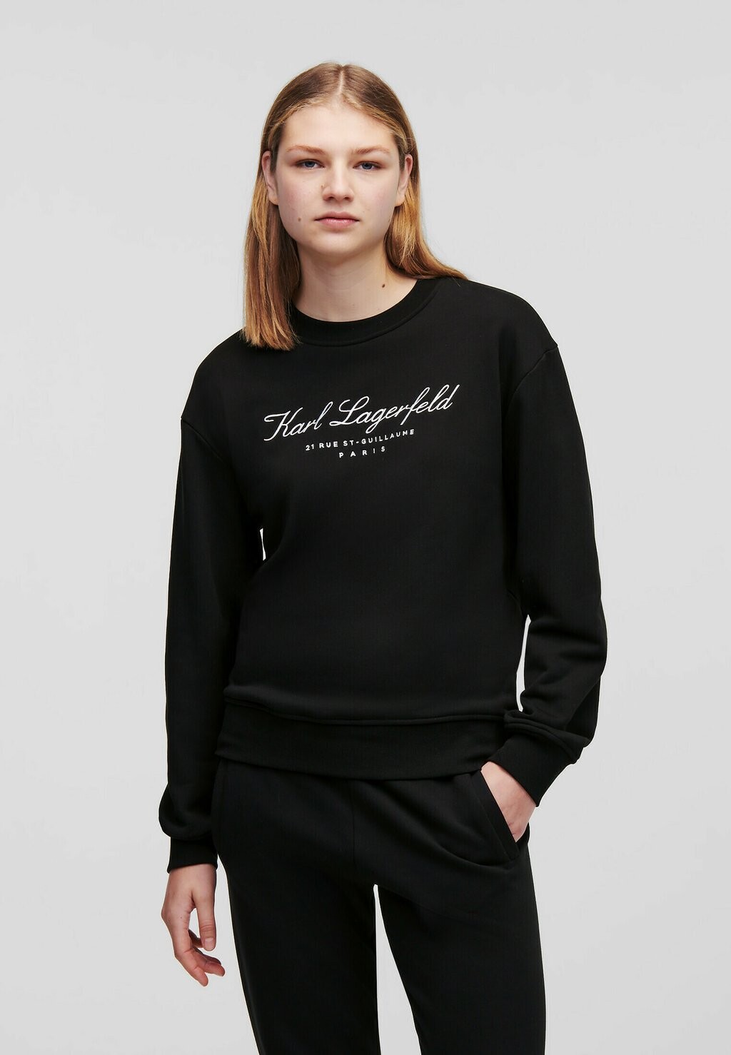

Толстовка ОТЕЛЬ KARL LAGERFELD, черный