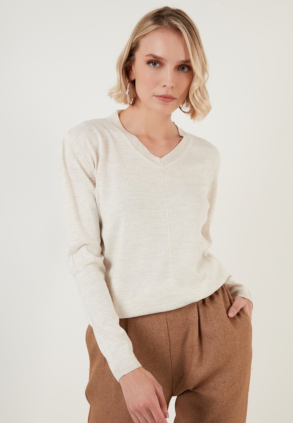 

Свитер LELA Regular Fit, светло-бежевый, Бежевый;серый