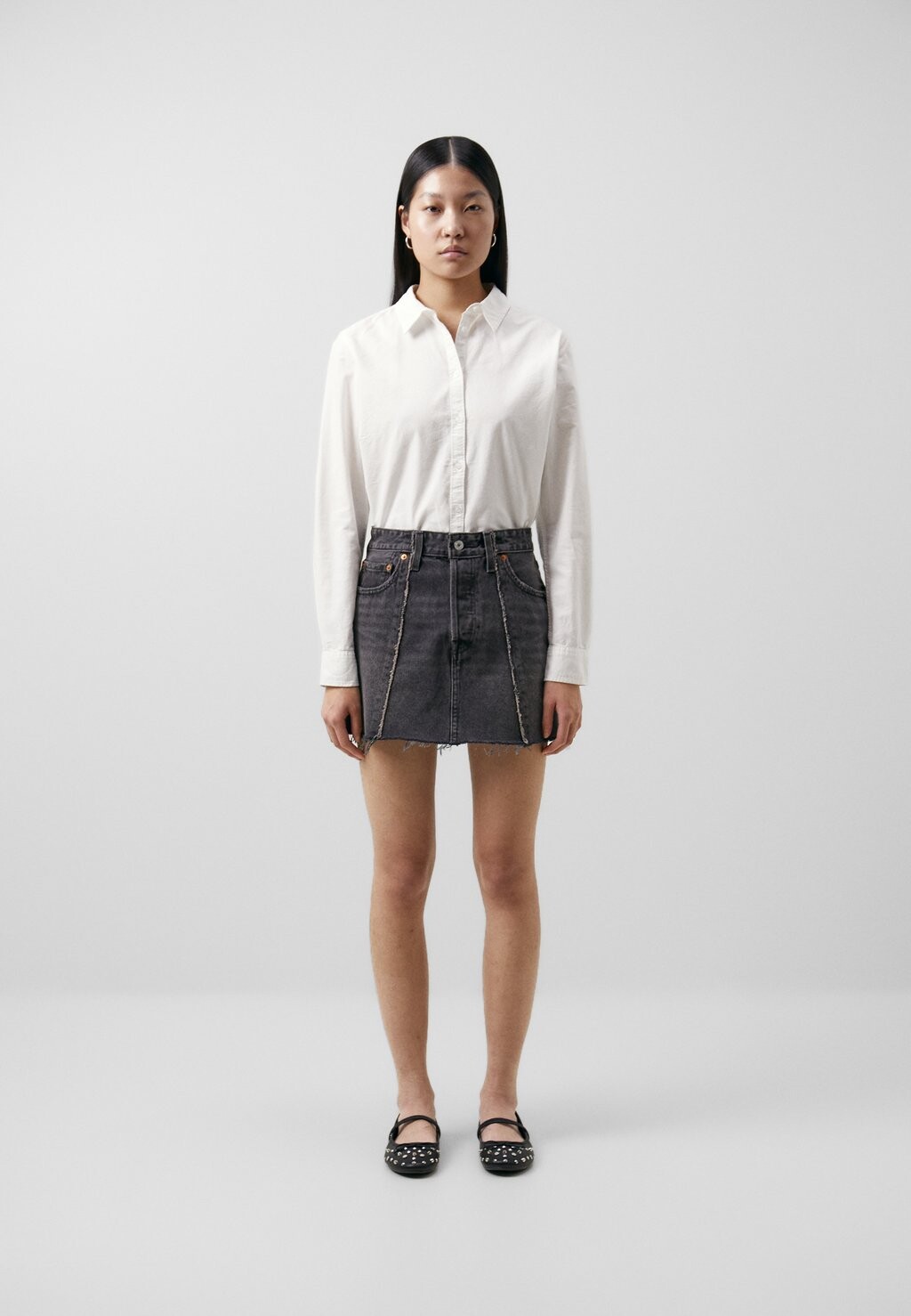 

Мини-юбка Levi's, черный деним