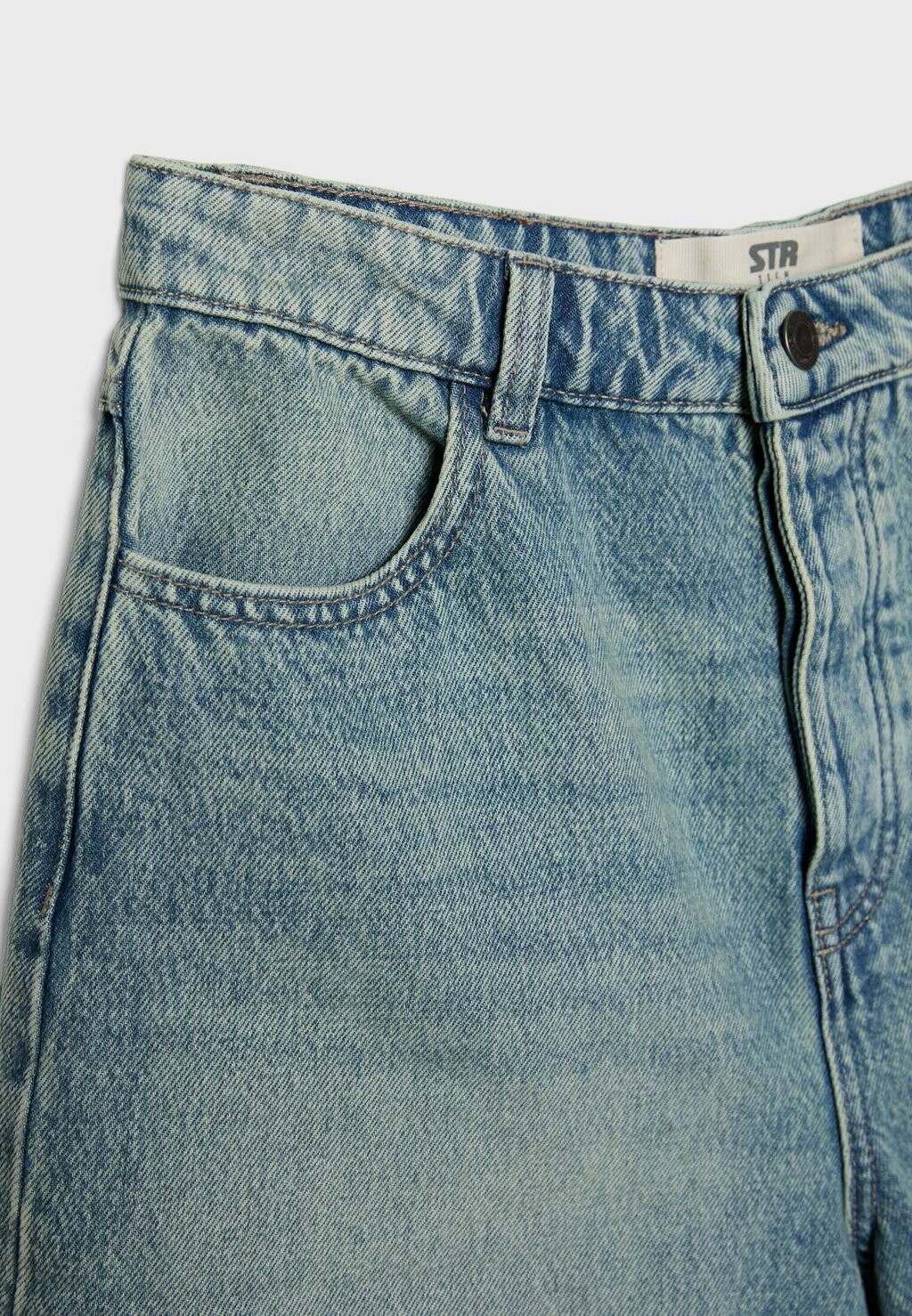 

Джинсовые шорты MOM FIT Stradivarius, синий деним
