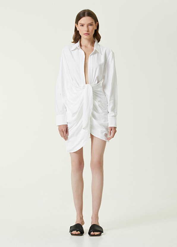 

Белое мини-платье-рубашка с драпировкой Jacquemus