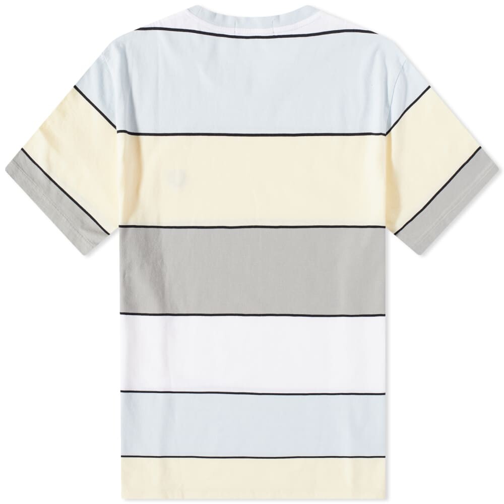 

Футболка с яркими полосками Fred Perry