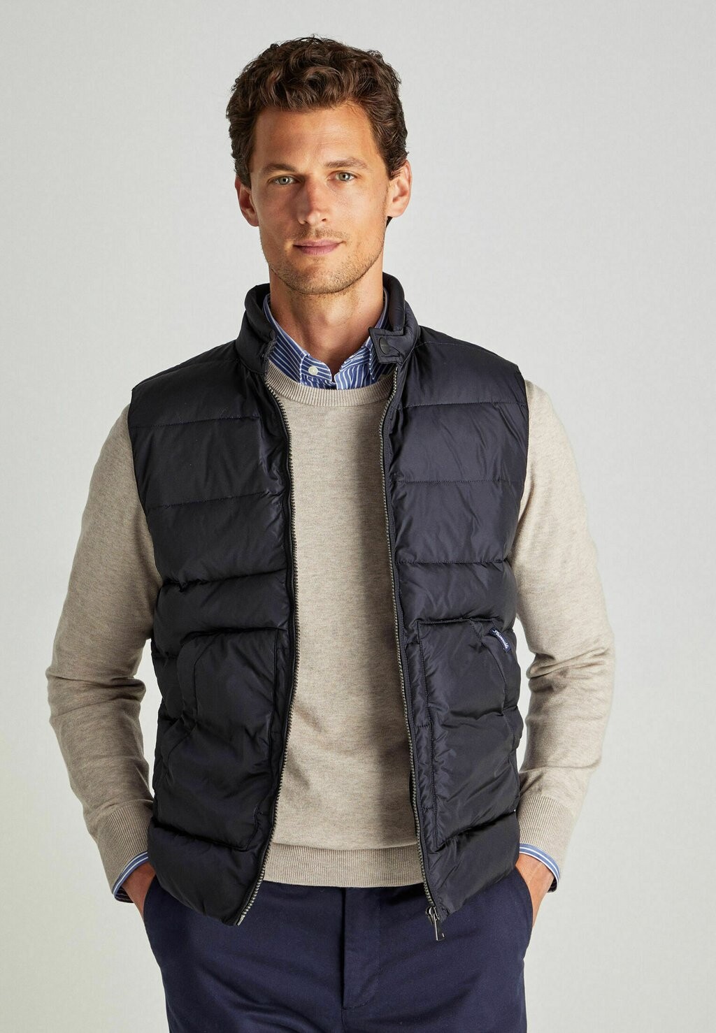 

Жилет NYL FLAN BODYWARMER Façonnable, цвет marine blue