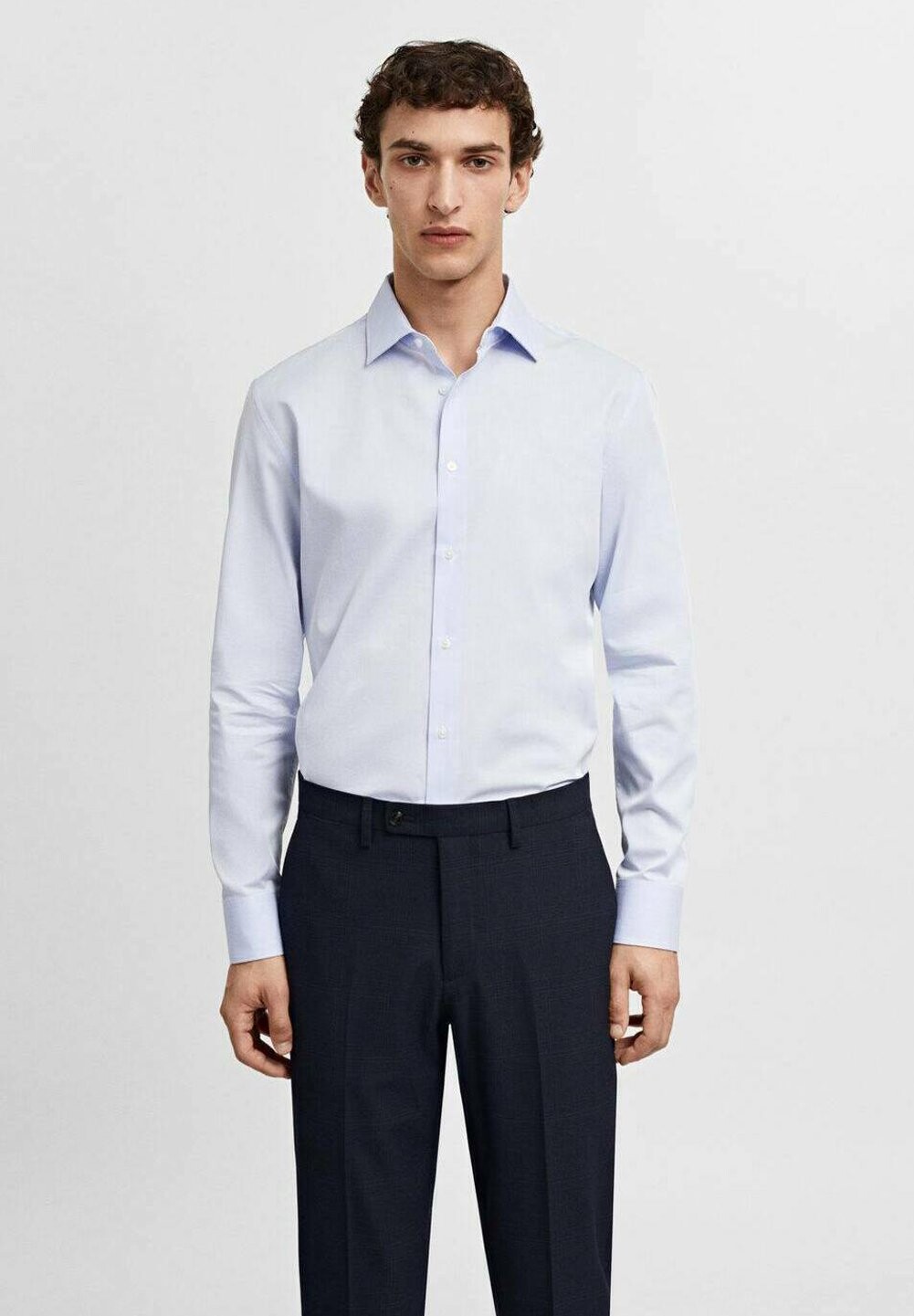 

Деловая рубашка EMERITOL Mango, цвет sky blue