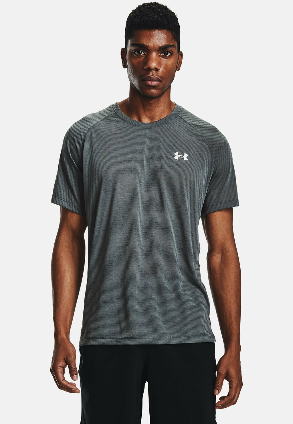 

Футболка Under Armour
