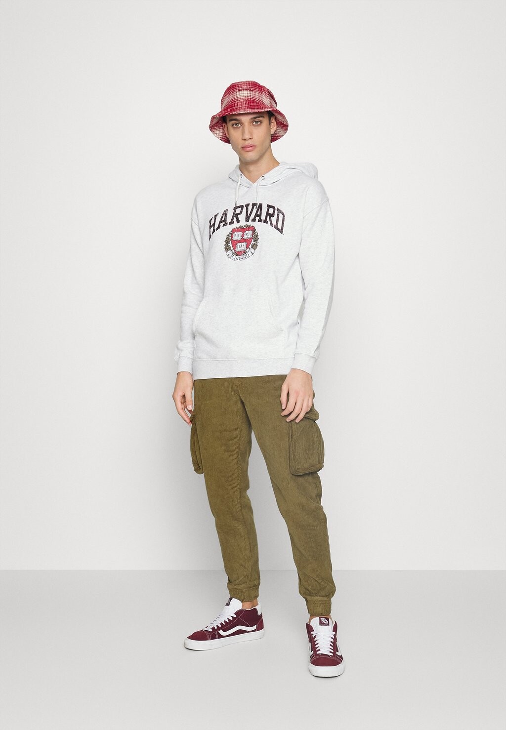 

Толстовка PREMIUM COLLAB UNISEX Cotton On, белый
