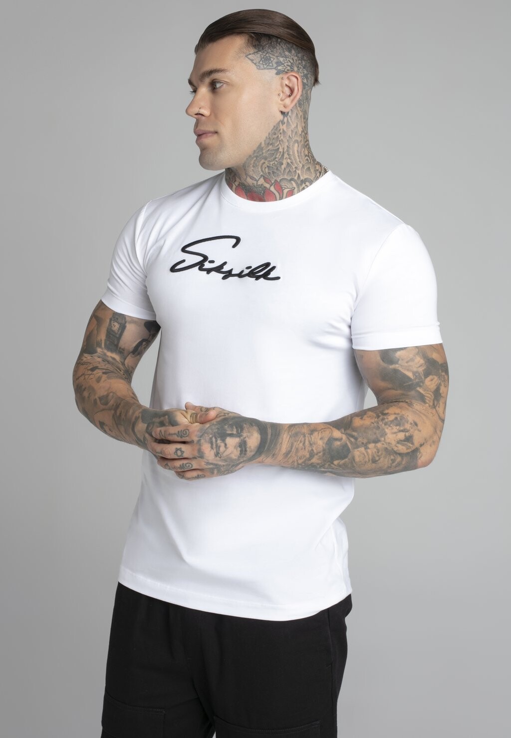 

Футболка с принтом Muscle SIKSILK, белый