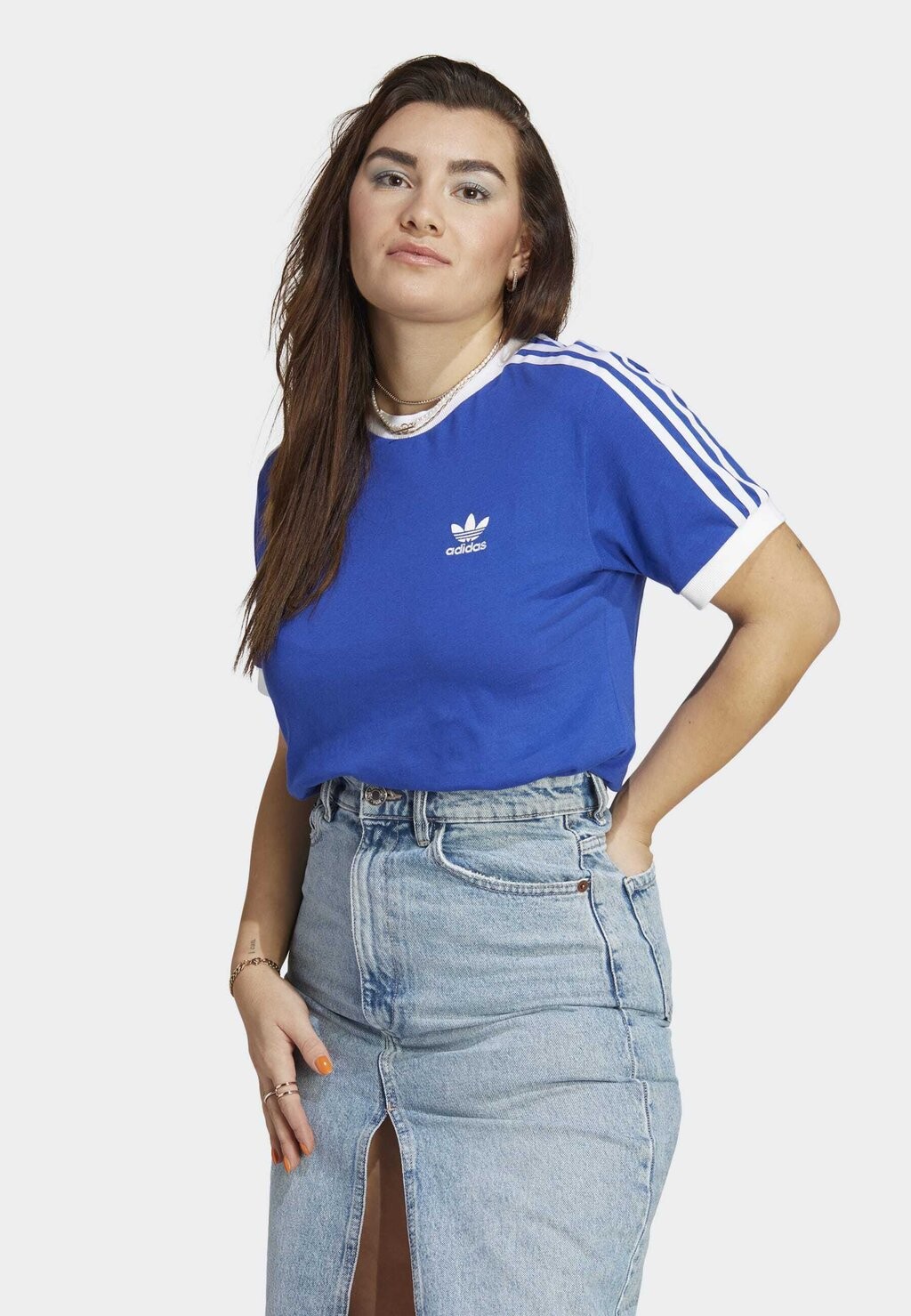 

Футболка с принтом adidas Originals