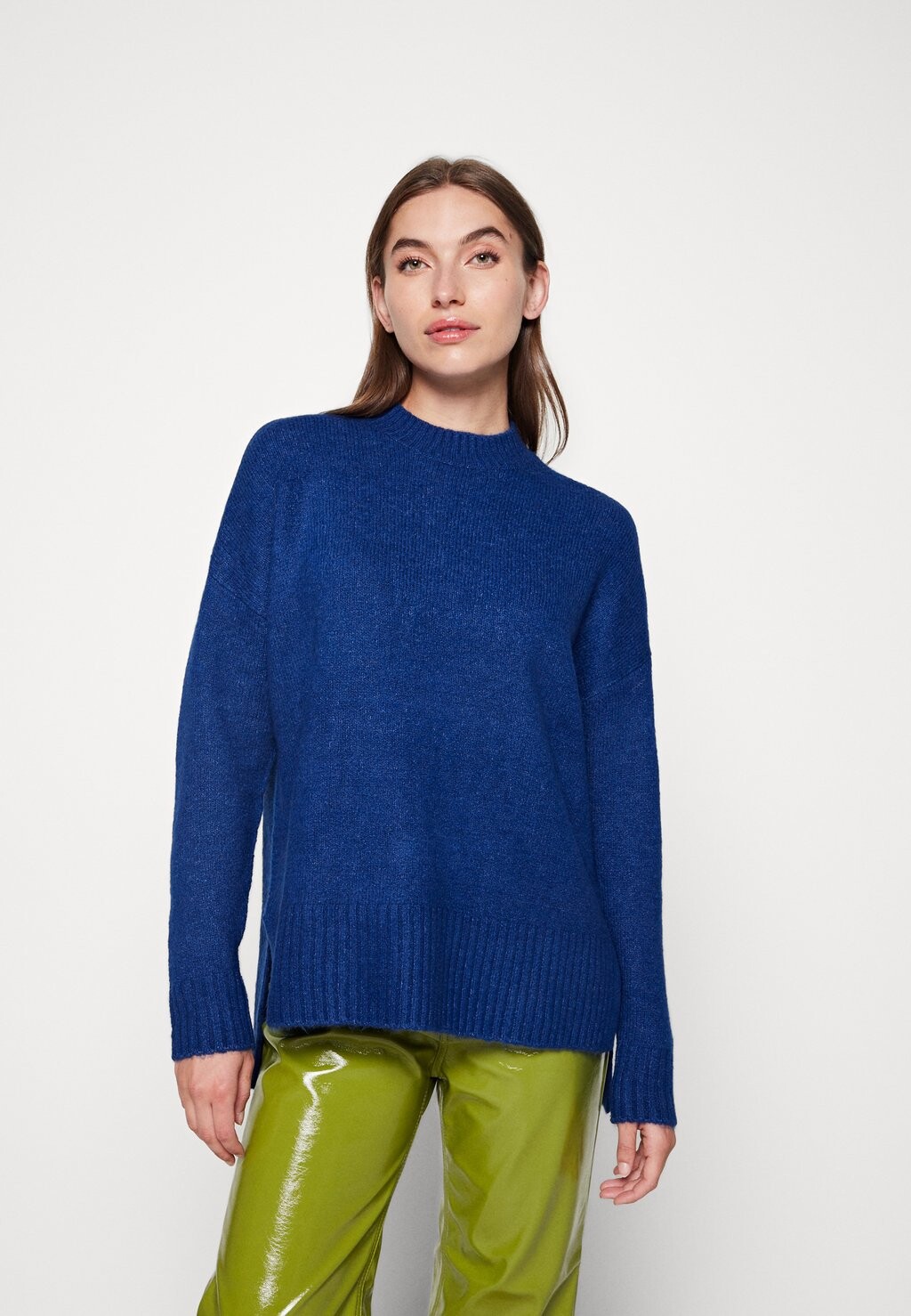 

Свитер Vero Moda, синий