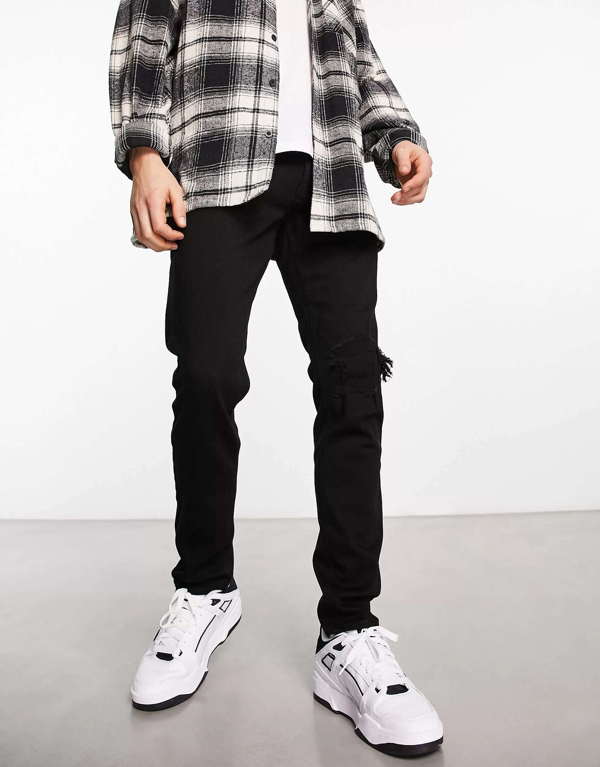 

Черные узкие прямые уютные джинсы Hollister