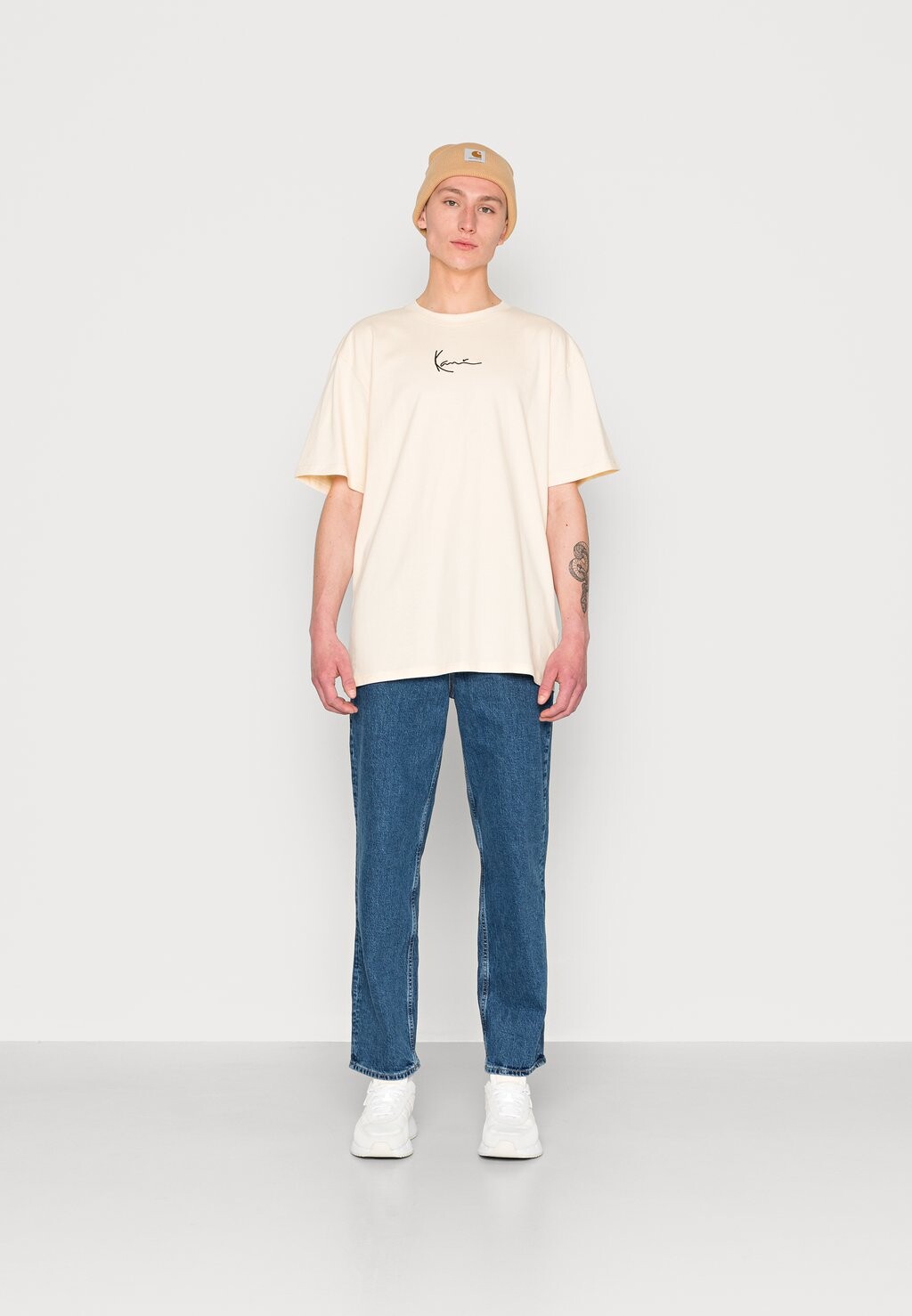 

Базовая футболка ФУТБОЛКА UNISEX SMALL SIGNATURE ESSENTIAL Karl Kani, кремовая