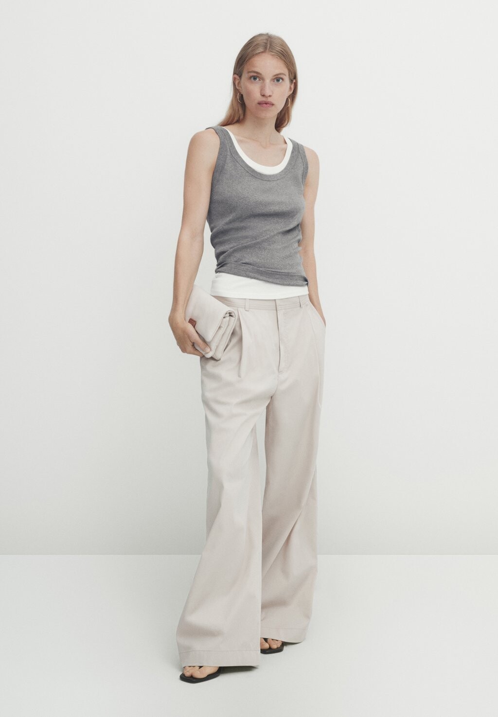 

Топ Massimo Dutti, светло-серый