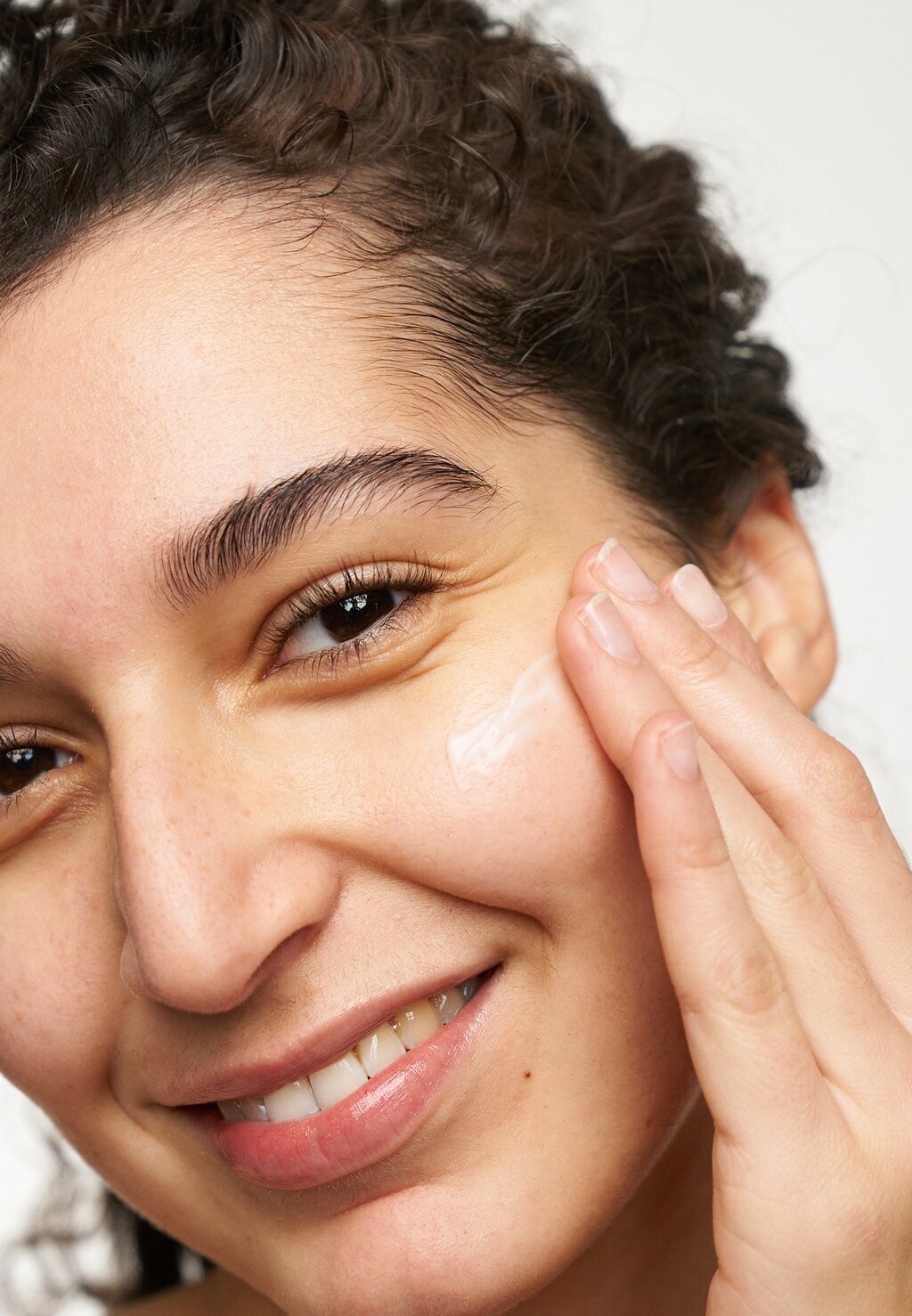 

Дневной крем Skin1004 Madagascar Centella Cream Skin1004