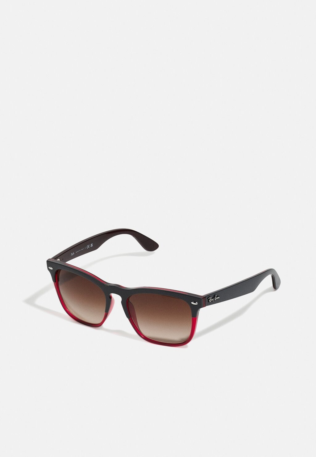 

Солнцезащитные очки Ray-Ban