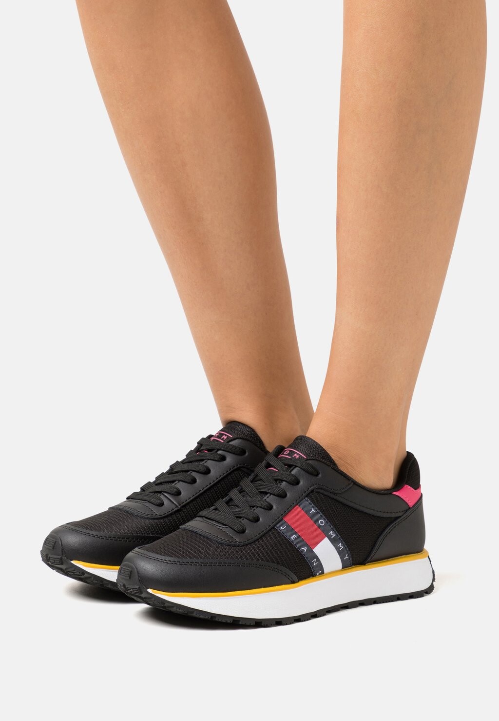 

Кроссовки Tommy Jeans, черный