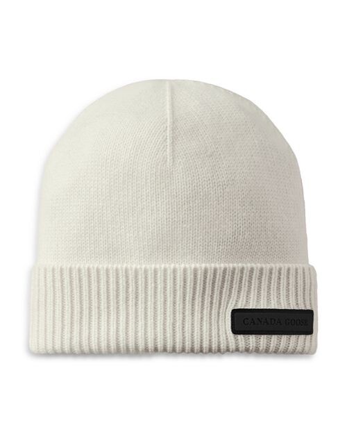 

Маленькая вязаная шапка Toque с эмблемой Canada Goose, цвет White