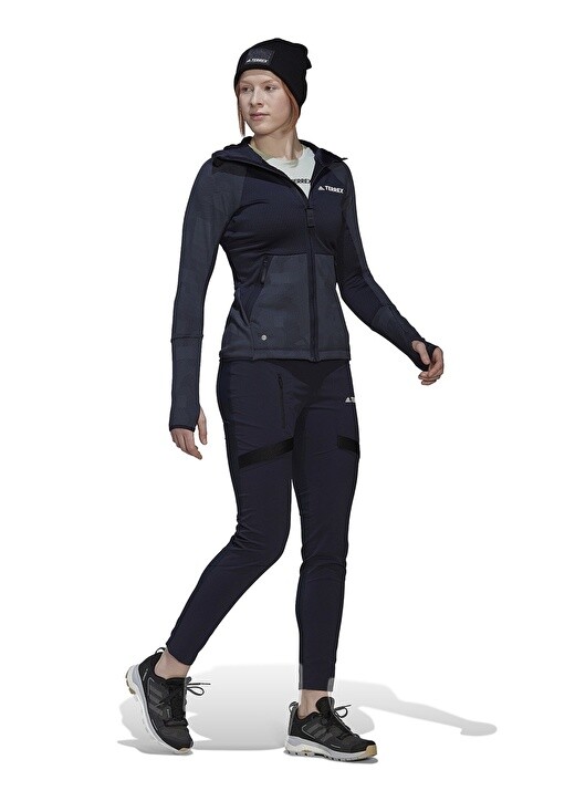 

Однотонный женский флисовый свитшот Adidas