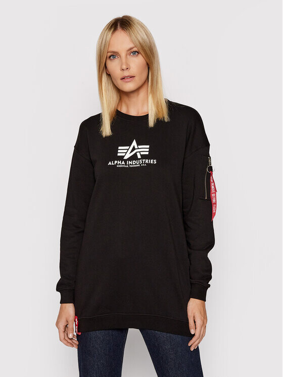 

Толстовка оверсайз Alpha Industries, черный