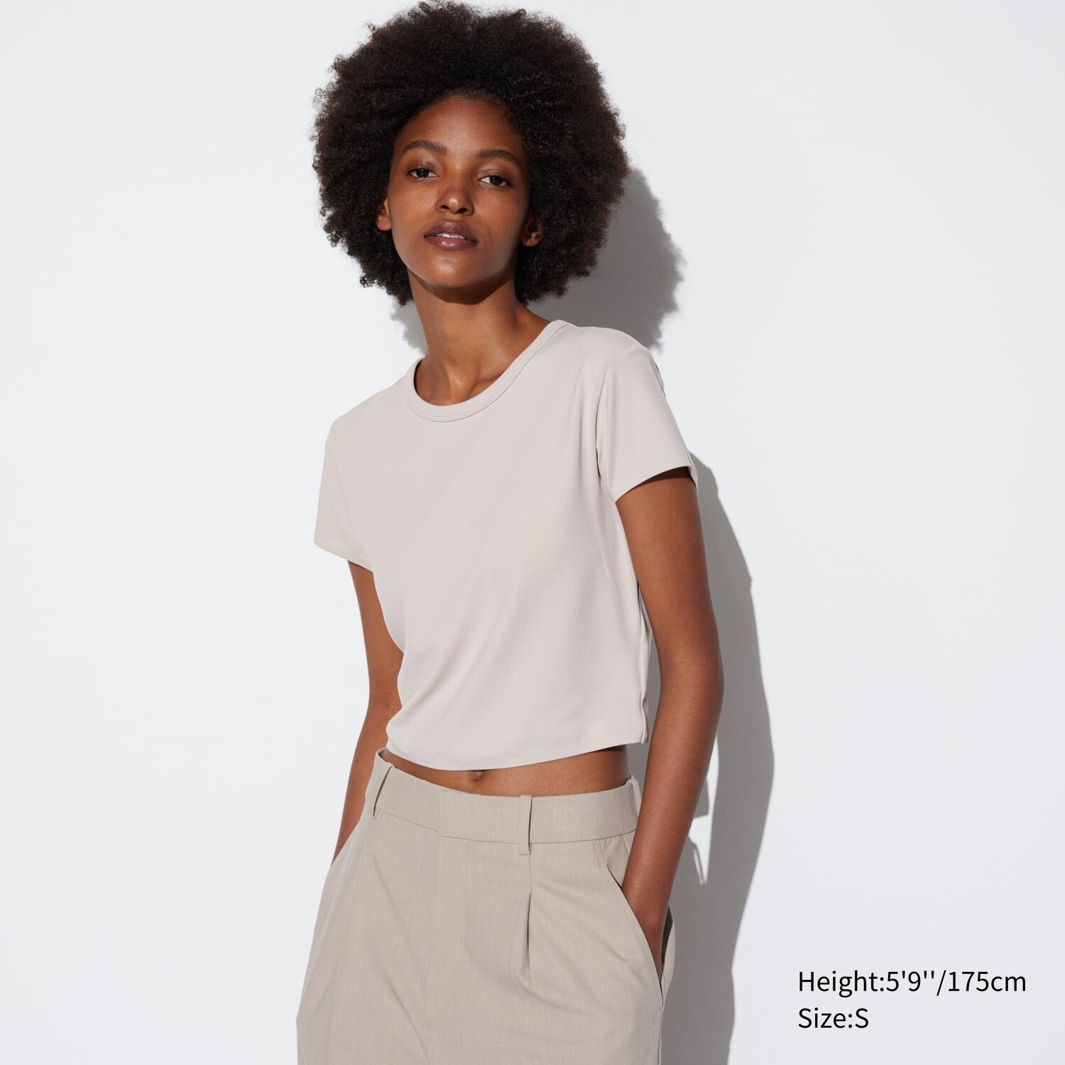 

Футболка Uniqlo Airism короткая, бежевый