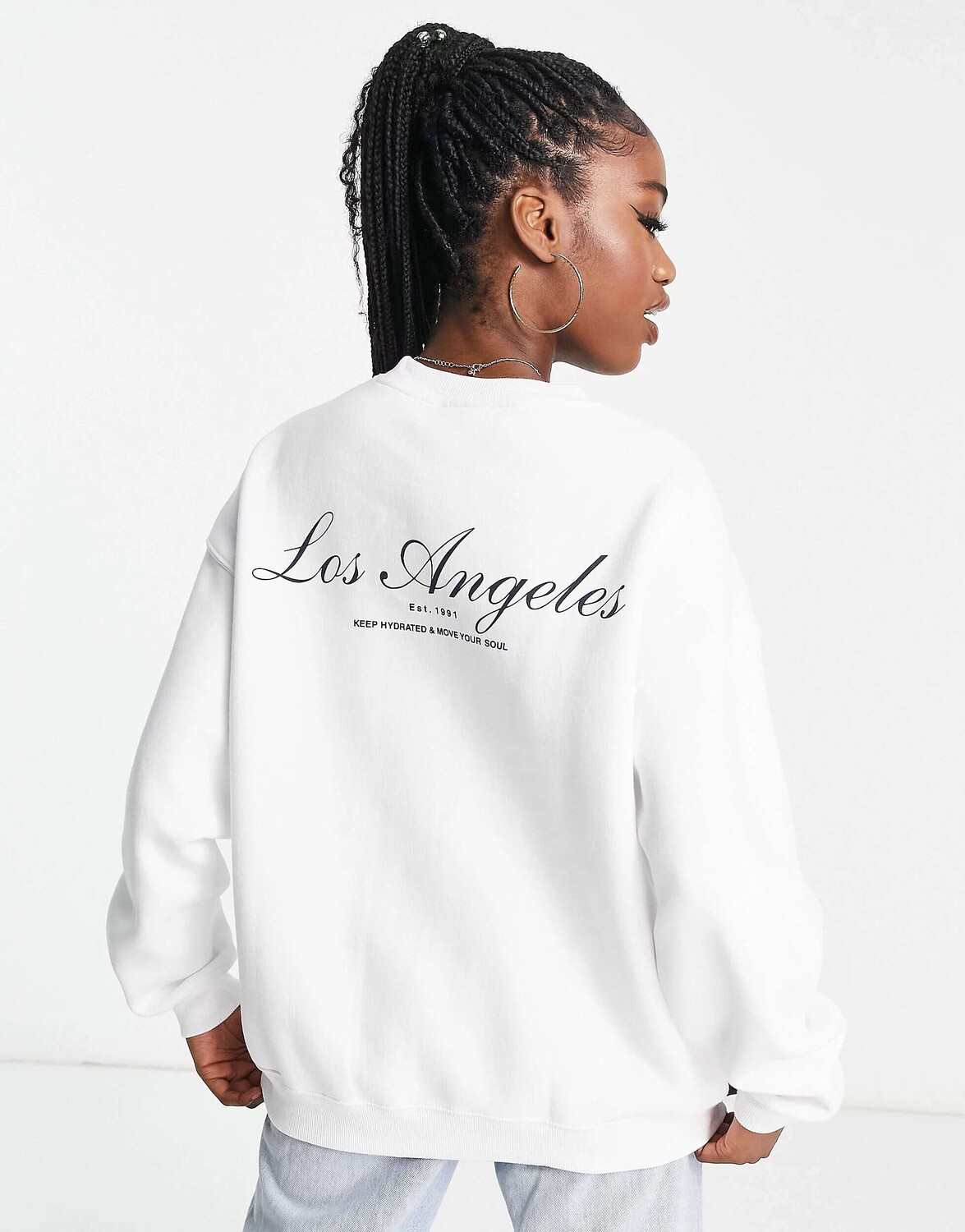 

Белый оверсайз-толстовка с круглым вырезом и надписью Los Angeles Pull&Bear