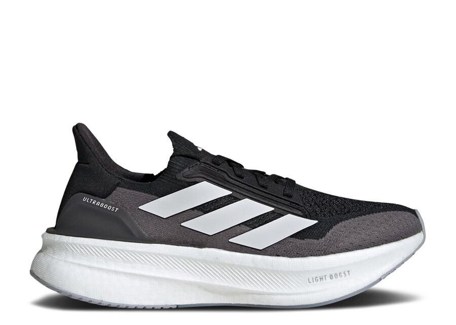 

Кроссовки adidas Wmns Ultraboost 5X, цвет Black White Carbon