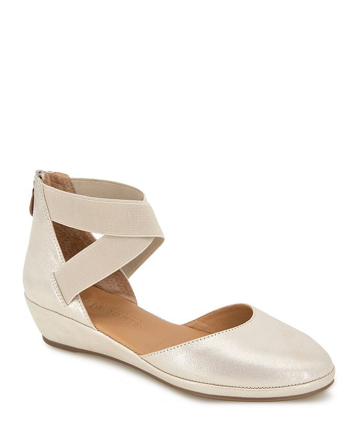 

Женские туфли на танкетке Noa Crisscross Demi на танкетке Gentle Souls by Kenneth Cole