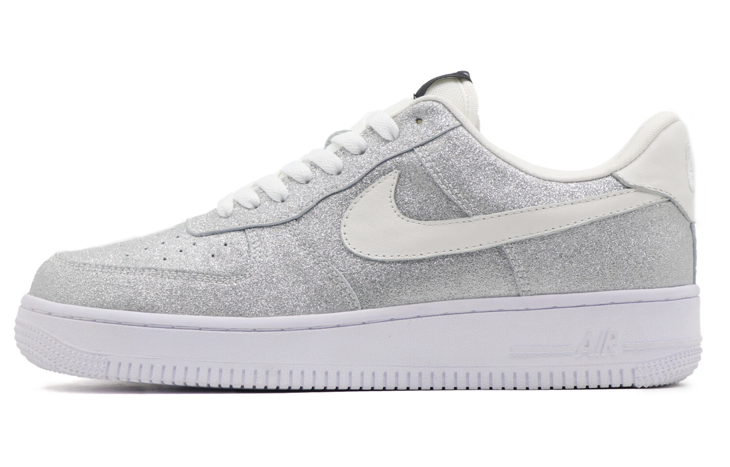 

Мужские кроссовки для скейтбординга Nike Air Force 1, White