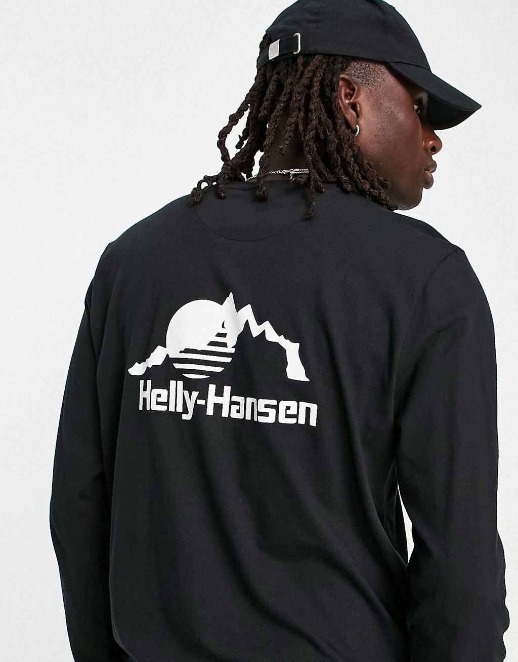 

Черная футболка с длинными рукавами и логотипом HH на груди Helly Hansen YU20