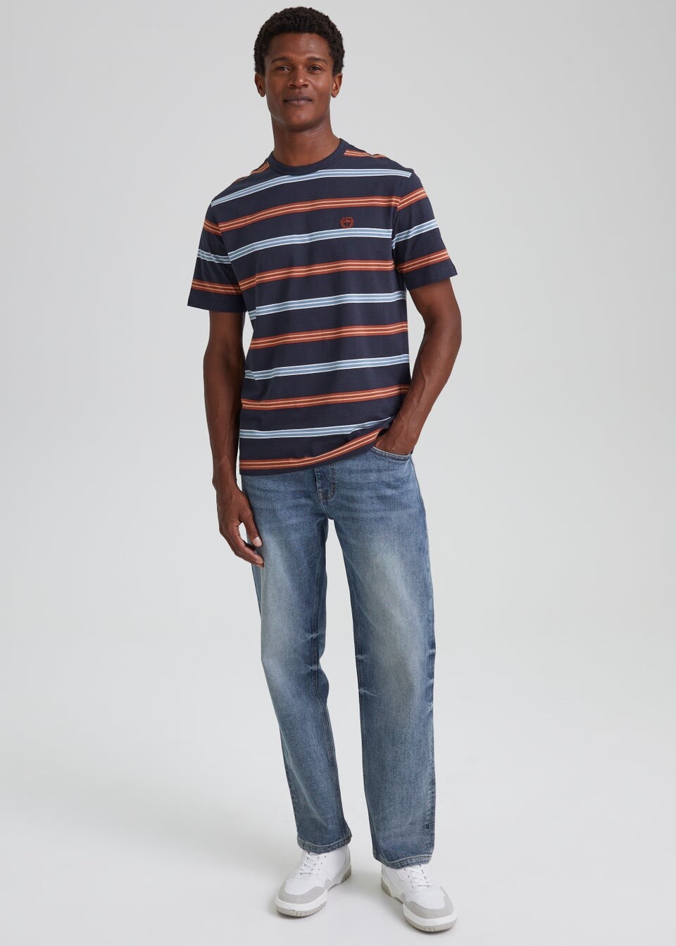 

Винтажные эластичные джинсы средней потертости обычного кроя Easy Denim