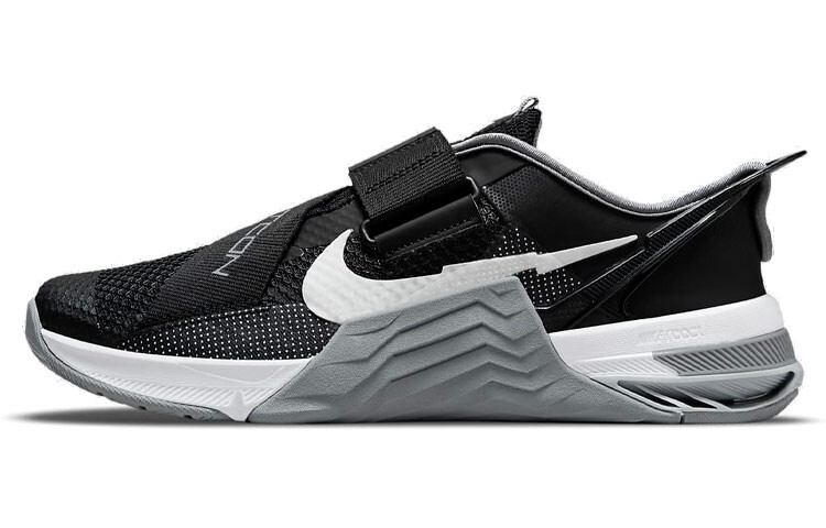

Nike Metcon 7 FlyEase черный/белый