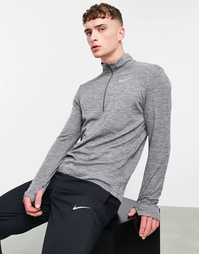 

Серая футболка с молнией до половины длины Nike Pacer Dri-FIT