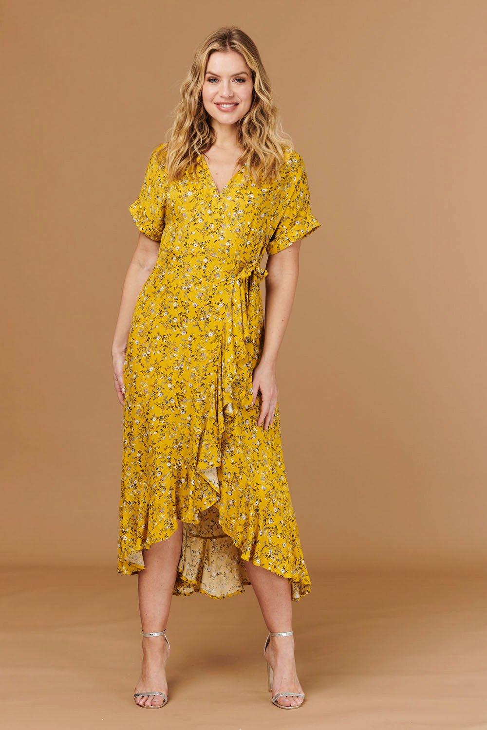 Платье Ditsy с цветочным принтом и короткими рукавами Izabel London, желтый платье миди с v образным вырезом длинным рукавом фонариком и оборками