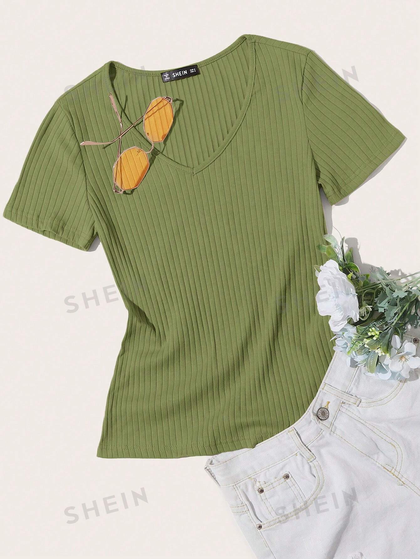 SHEIN Essnce однотонная повседневная трикотажная футболка в рубчик с короткими рукавами, оливково-зеленый футболка с короткими рукавами и v образным вырезом zelym xs s оранжевый