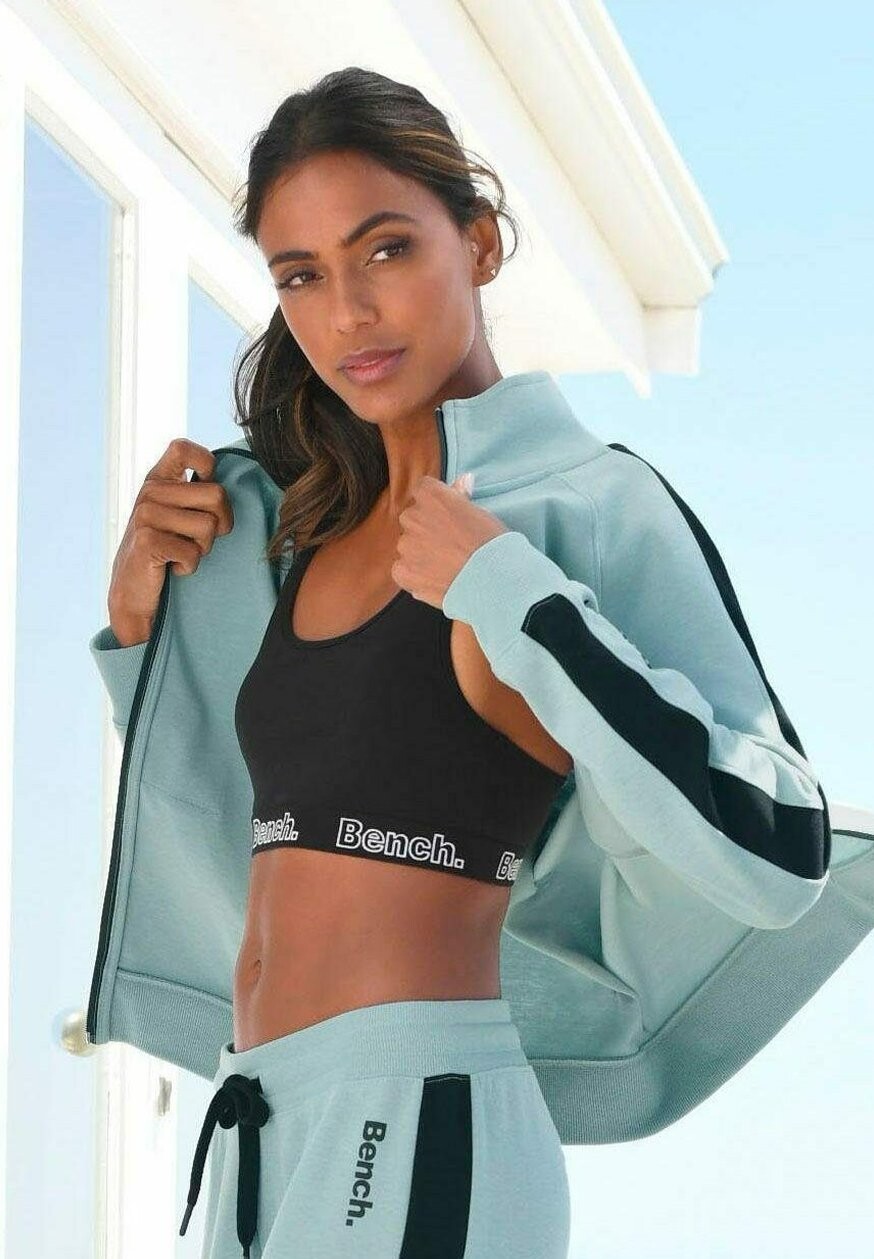 

Толстовка на молнии Bench