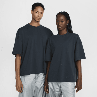 

Футболка Nike x Jacquemus T-Shirt, цвет Dark Obsidian