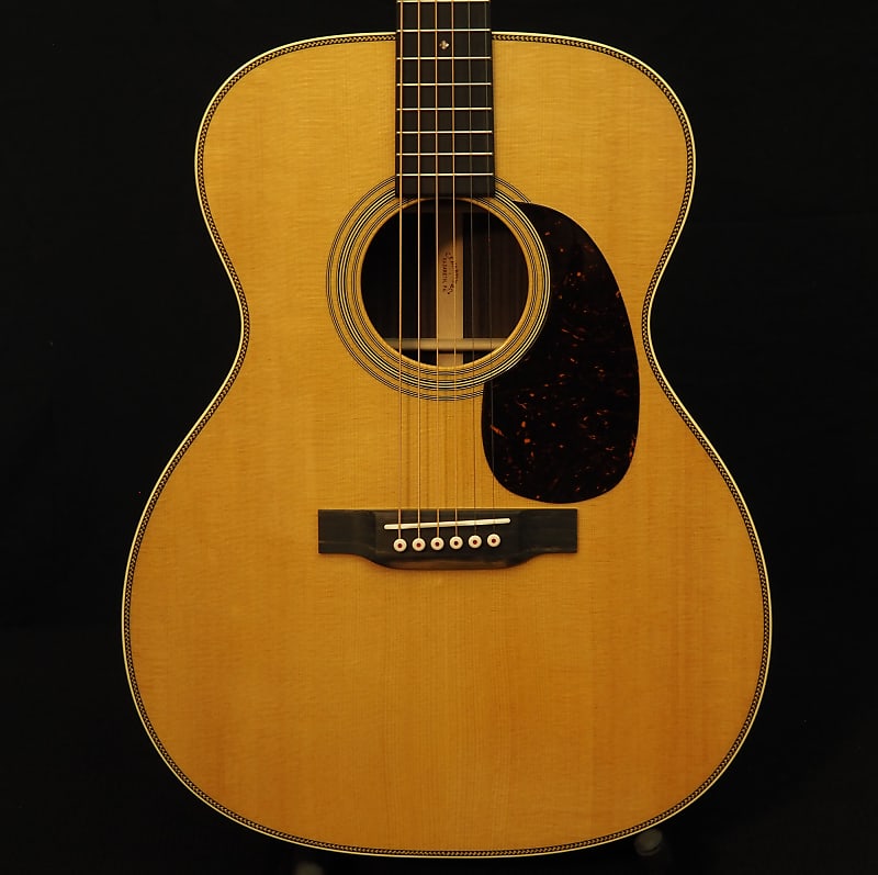 Акустическая гитара Martin 000-28 2023